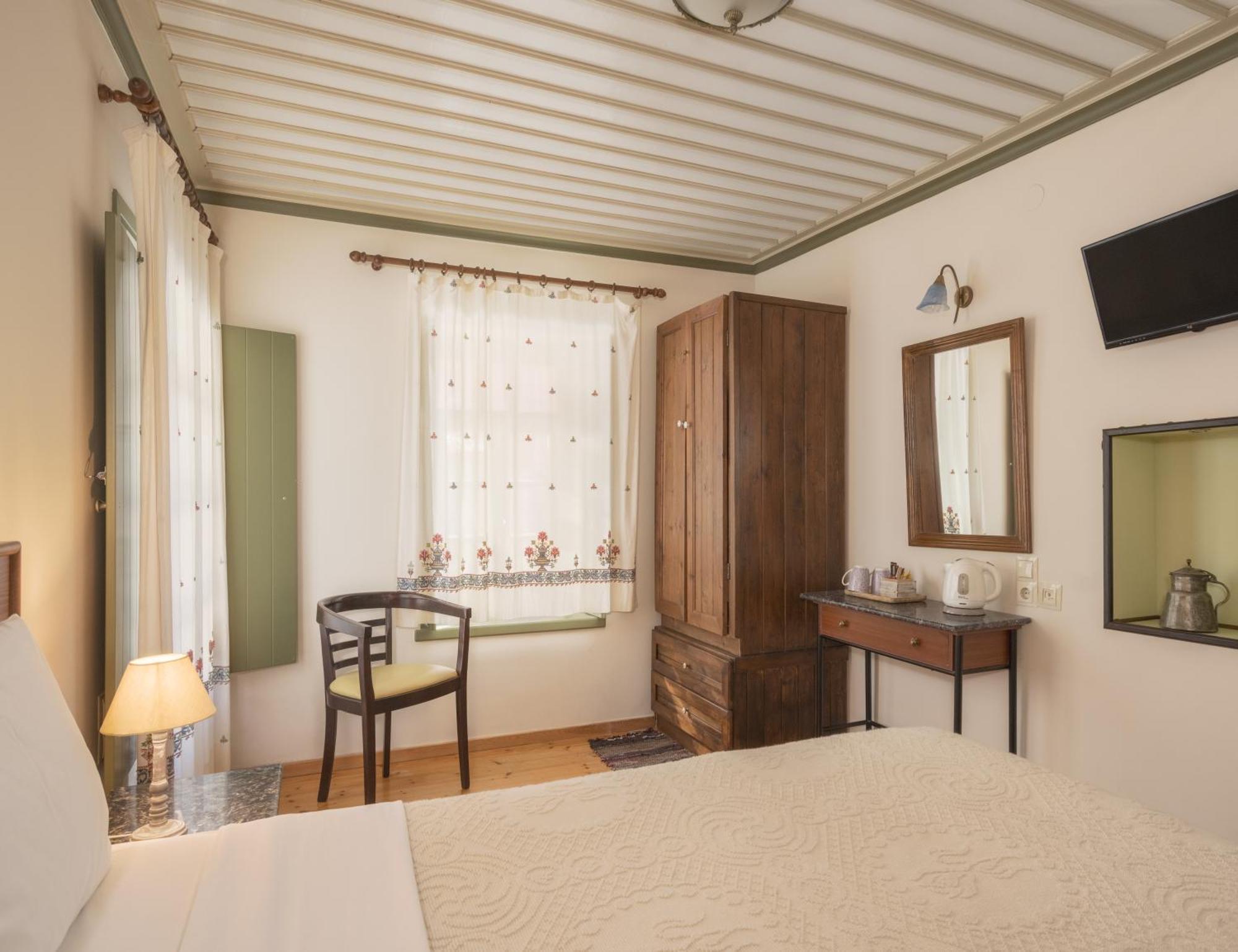 Hotel Ameliko Zagori Áno Pediná Pokój zdjęcie